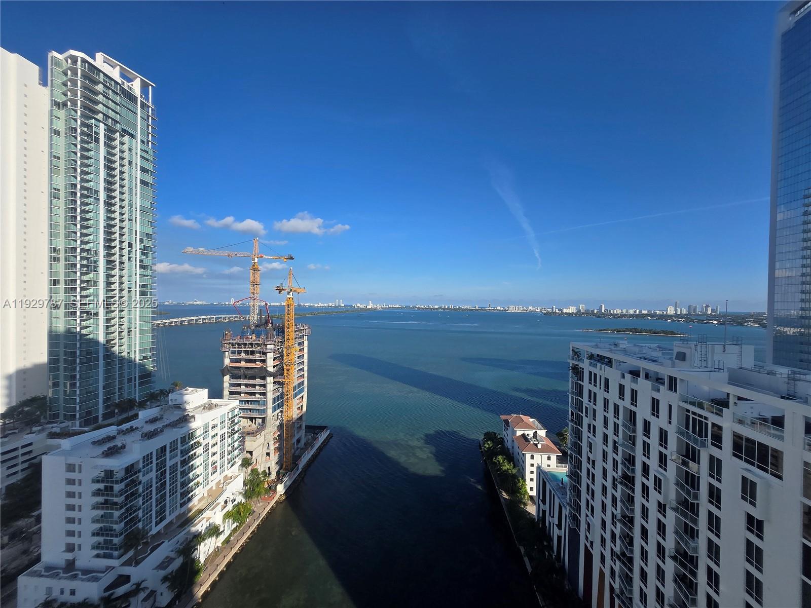 460 Northeast 28th Street, Unit 2407 Miami, FL 33137 - Photo 28 of 50 a view of city with a lake