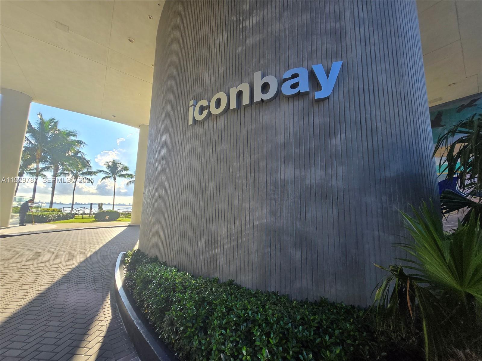 460 Northeast 28th Street, Unit 2407 Miami, FL 33137 - Photo 49 of 50 a view of outdoor space with sliding door