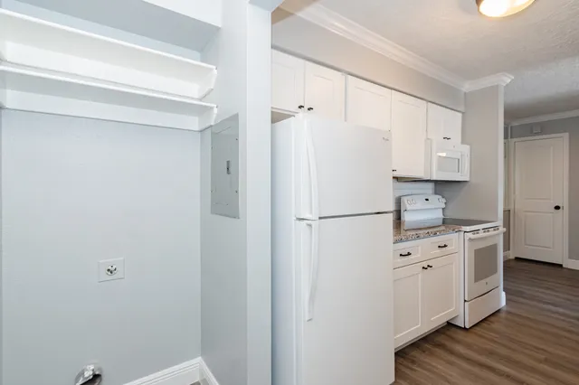 $130,000 | 3919 Fairmont Parkway, Unit 238, Pasadena, TX 77504