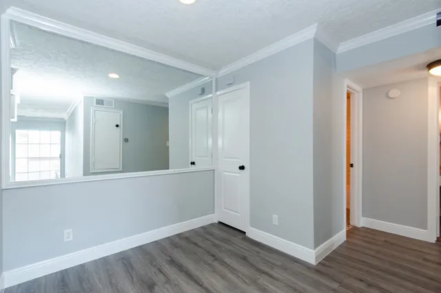 $130,000 | 3919 Fairmont Parkway, Unit 238, Pasadena, TX 77504