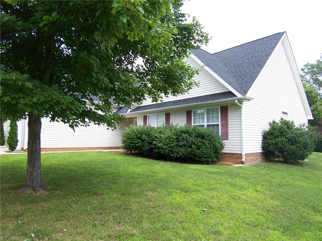 4702 Ridgefall Road Greensboro, NC 27410 - Photo 22 of 27 New HVAC in 2020.
