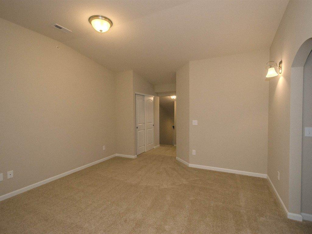 4196 Country Mill Ridge, Unit 18303 Burlington, KY 41005 - Photo 15 of 30 Gallery Image 15