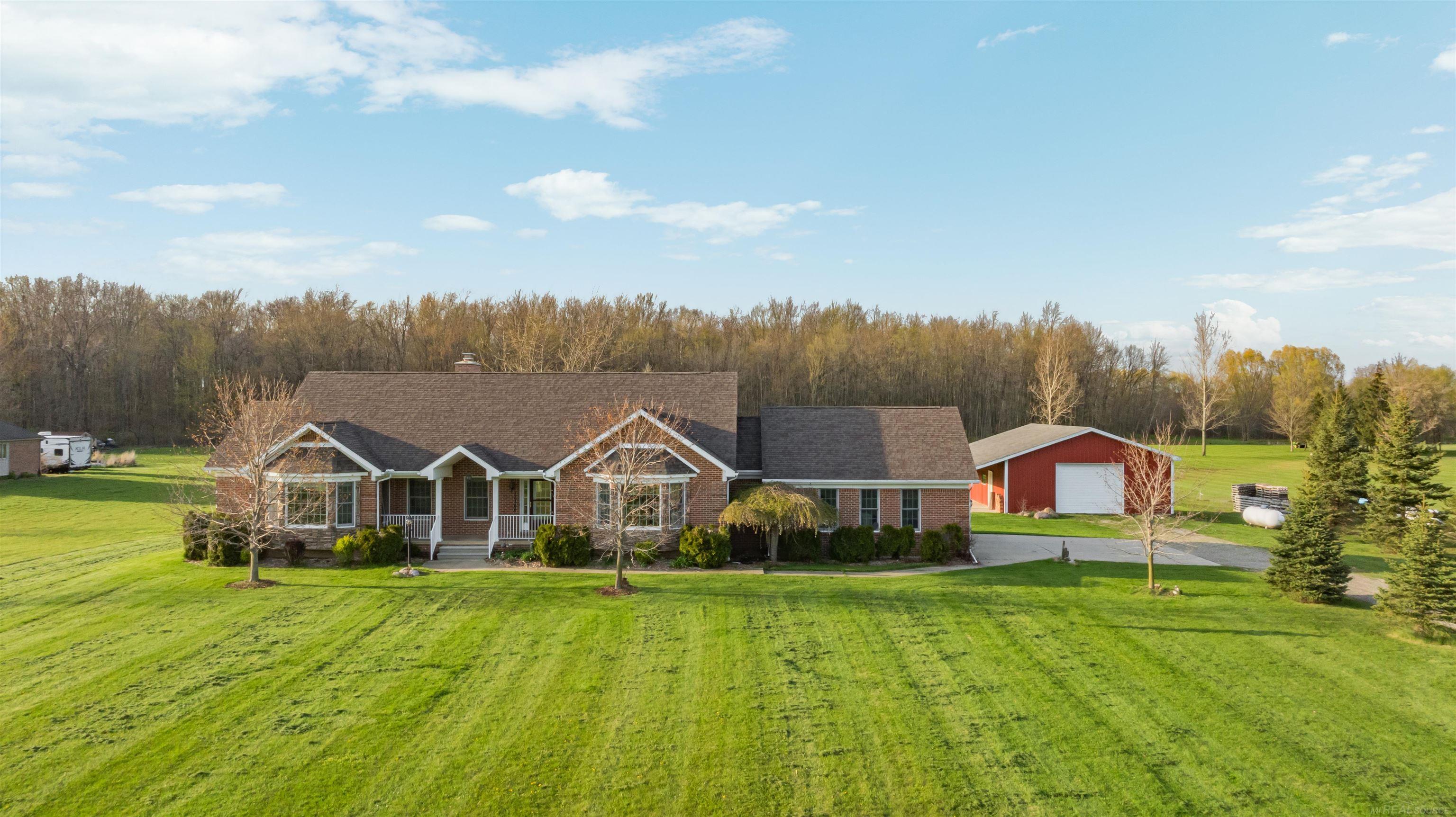 13148 Hunt Road Memphis, MI 48041 - Photo 1 of 71