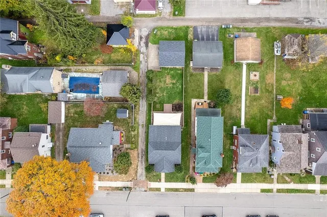 $279,900 | 118 Glen Avenue, Ellwood City, PA 16117