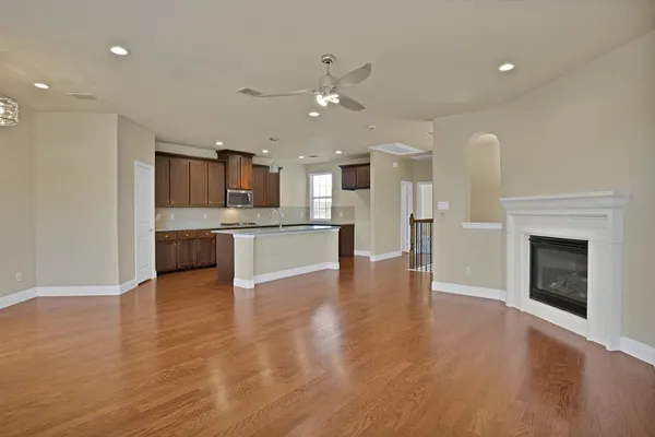 $2,500 | 2665 Villa Di Lago Drive, Unit 1, Grand Prairie, TX 75054