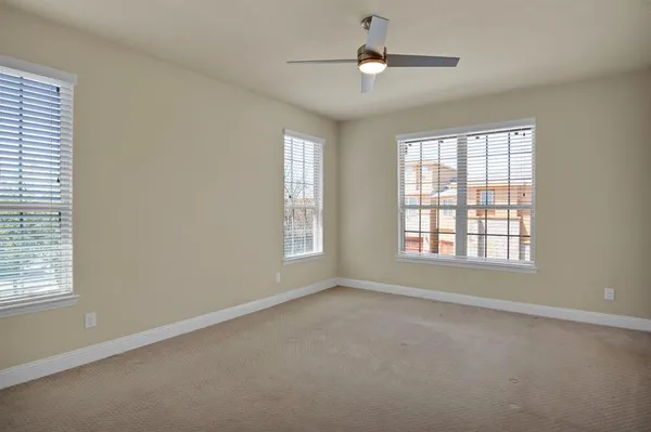 $2,500 | 2665 Villa Di Lago Drive, Unit 1, Grand Prairie, TX 75054