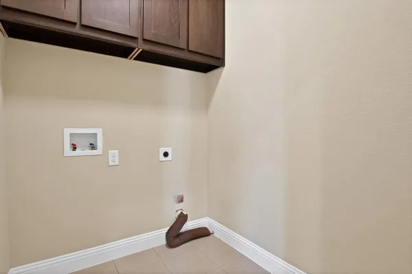 $2,500 | 2665 Villa Di Lago Drive, Unit 1, Grand Prairie, TX 75054