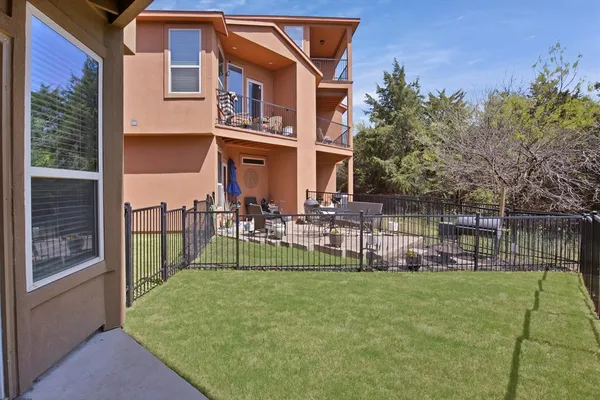 $2,500 | 2665 Villa Di Lago Drive, Unit 1, Grand Prairie, TX 75054