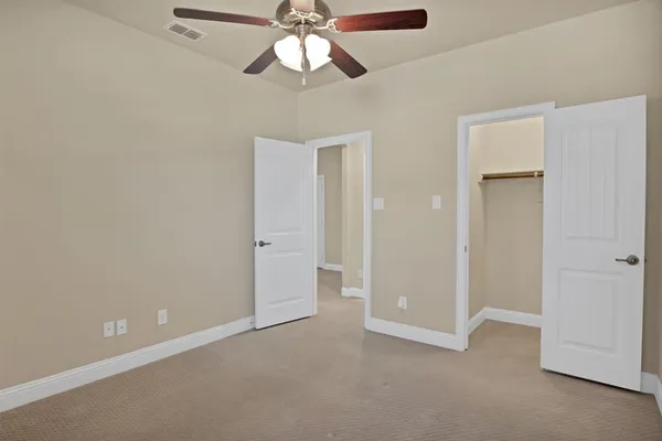 $2,500 | 2665 Villa Di Lago Drive, Unit 1, Grand Prairie, TX 75054