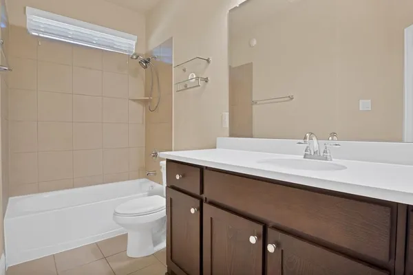 $2,500 | 2665 Villa Di Lago Drive, Unit 1, Grand Prairie, TX 75054