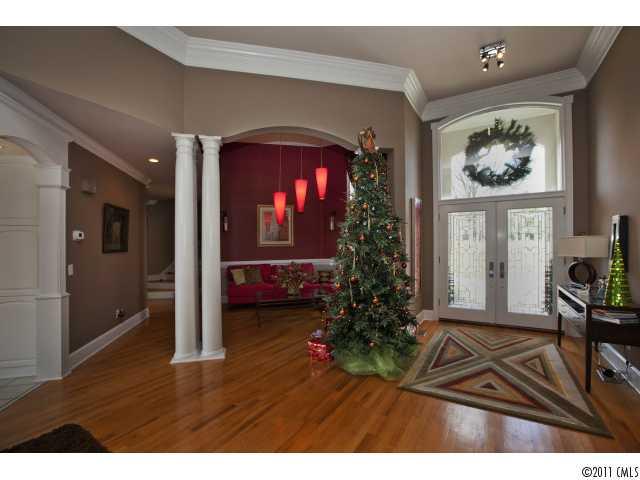 18720 John Connor Road, Unit 258 Cornelius, NC 28031 - Photo 2 of 16 Gallery Image 2