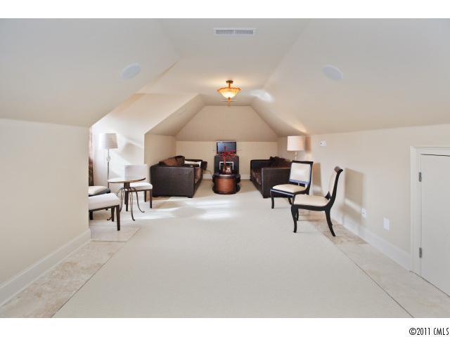 18720 John Connor Road, Unit 258 Cornelius, NC 28031 - Photo 13 of 16 Gallery Image 13