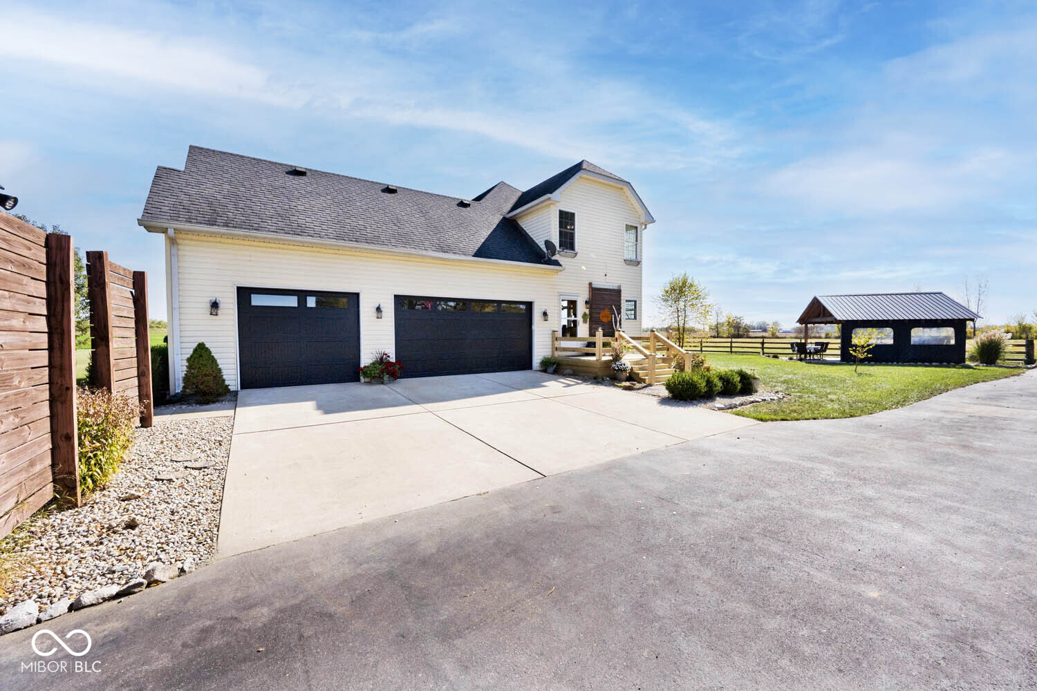 4025 East State Road Franklin, IN 46131 - Photo 4 of 62 Gallery Image 4