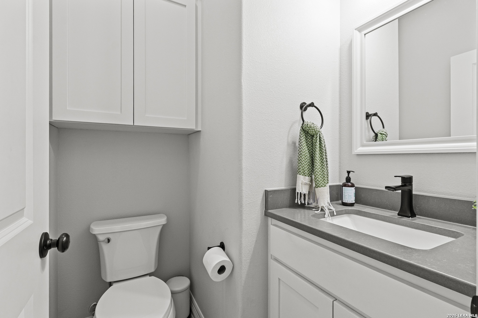 1401 Hartfield Road Seguin, TX 78155 - Photo 23 of 47