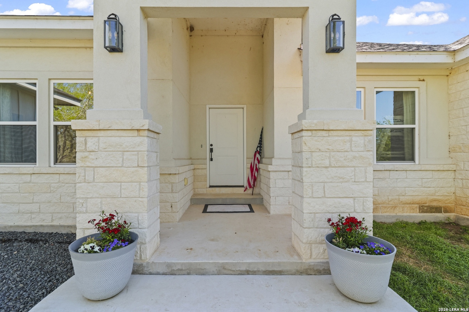 1401 Hartfield Road Seguin, TX 78155 - Photo 9 of 47