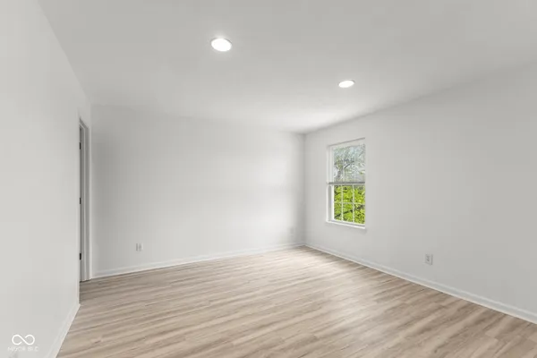$2,650 | 13711 Alvernon Place, Fishers, IN 46038