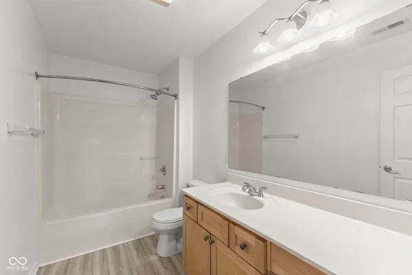 $2,650 | 13711 Alvernon Place, Fishers, IN 46038