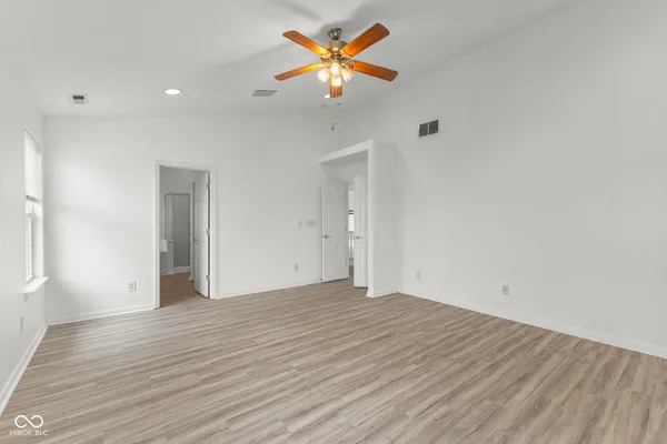 $2,650 | 13711 Alvernon Place, Fishers, IN 46038