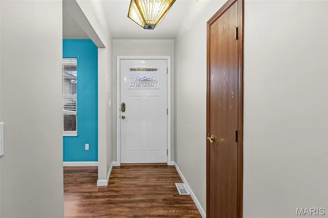 $300,000 | 521 Jeffrey Pine Court, O'Fallon, IL 62269