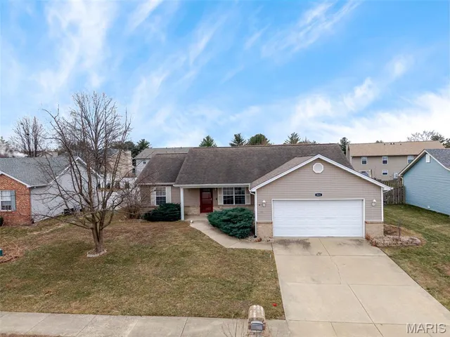$300,000 | 521 Jeffrey Pine Court, O'Fallon, IL 62269