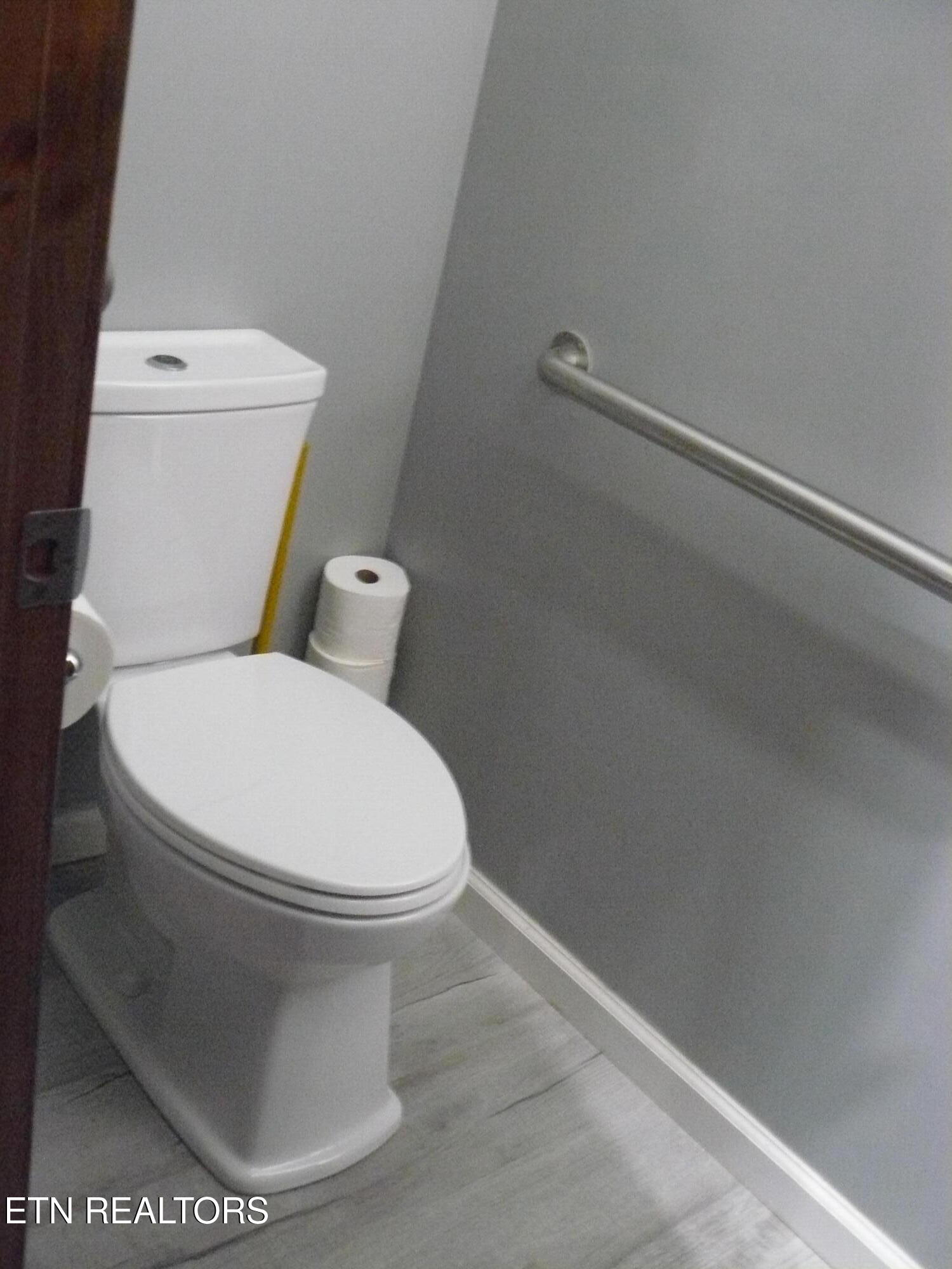 216 Mountain Road New Tazewell, TN 37825 - Photo 19 of 28 P1430468