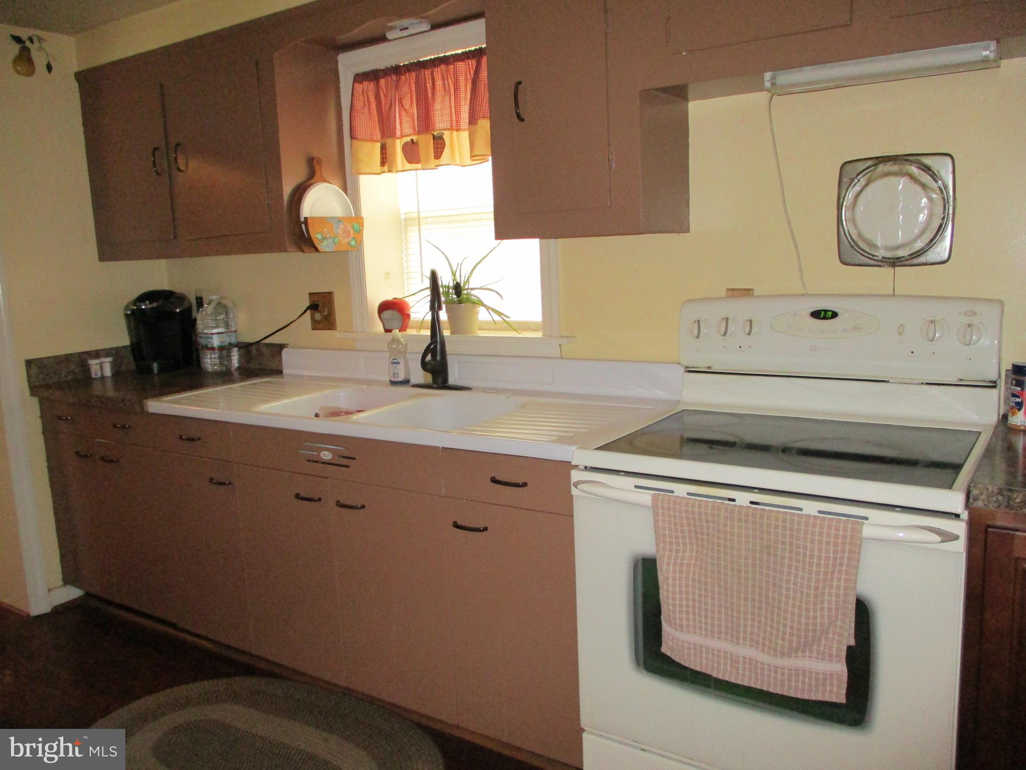 205 Pleasant Grove Road Red Lion, PA 17356 - Photo 11 of 25 Gallery Image 11