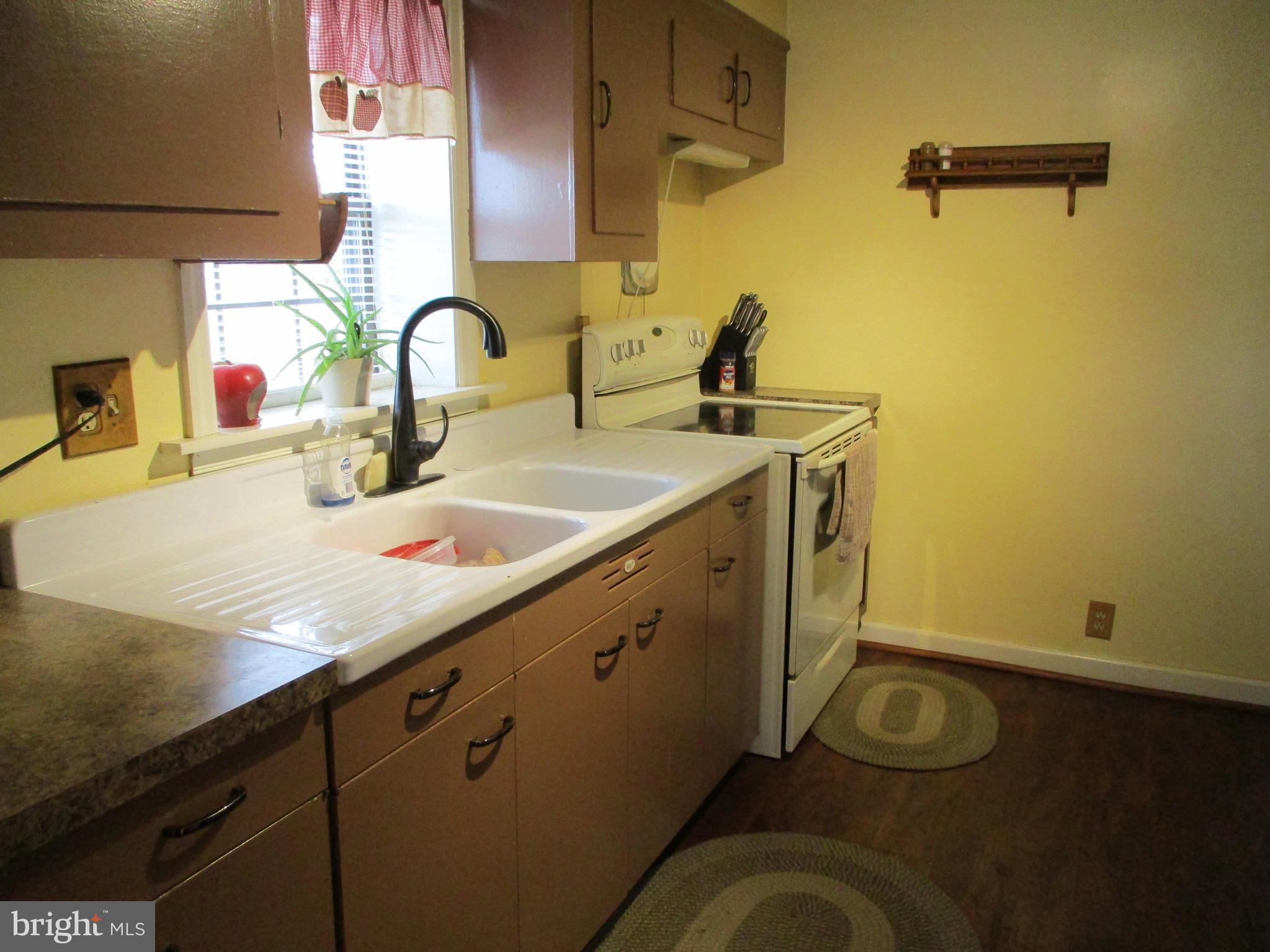 205 Pleasant Grove Road Red Lion, PA 17356 - Photo 13 of 25 Gallery Image 13