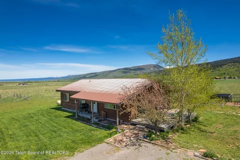 $1,299,000 | 1270 East 4625 South, Victor, ID 83455