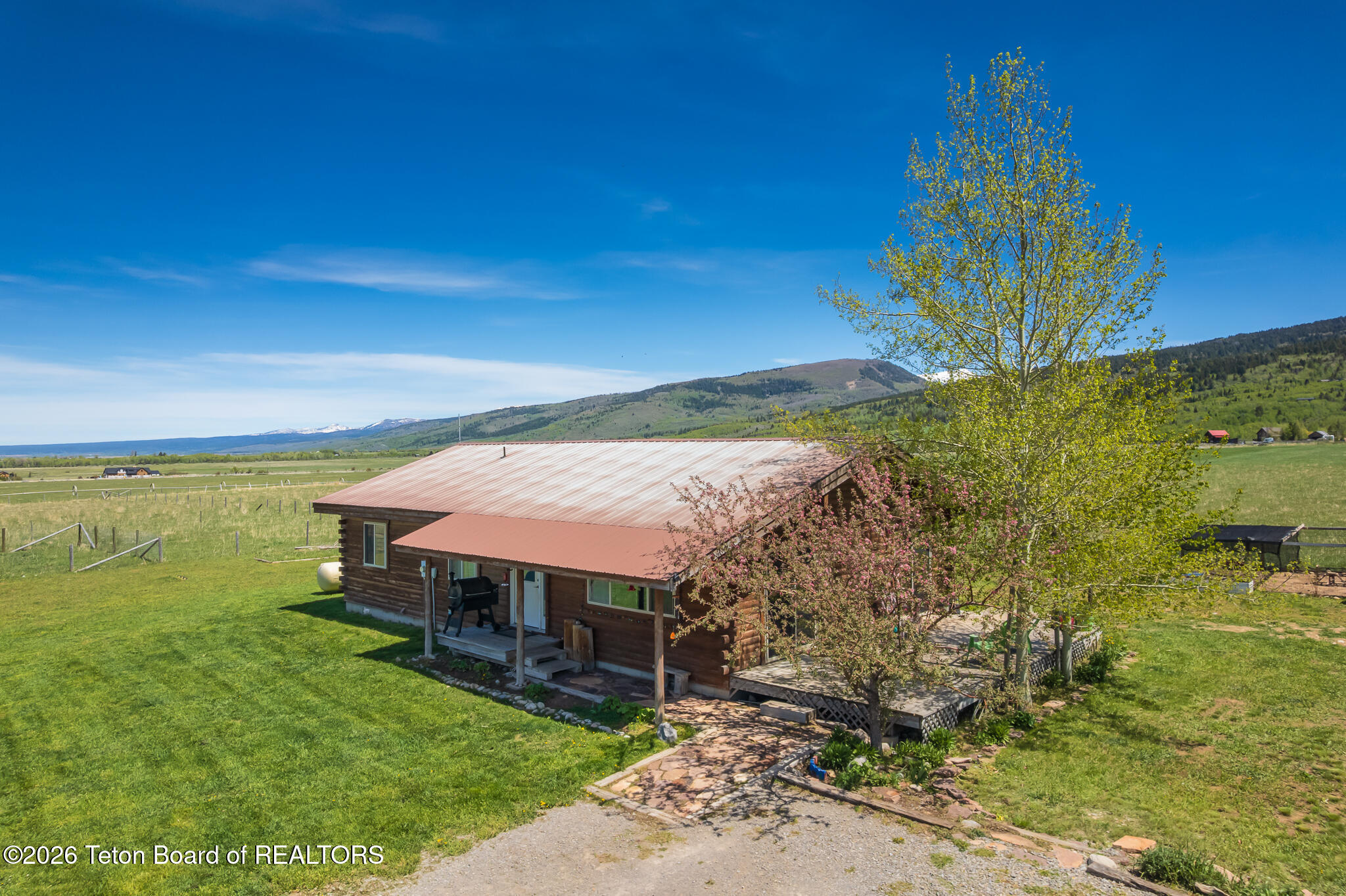 1270 East 4625 South Victor, ID 83455 - Photo 4 of 30 image-14