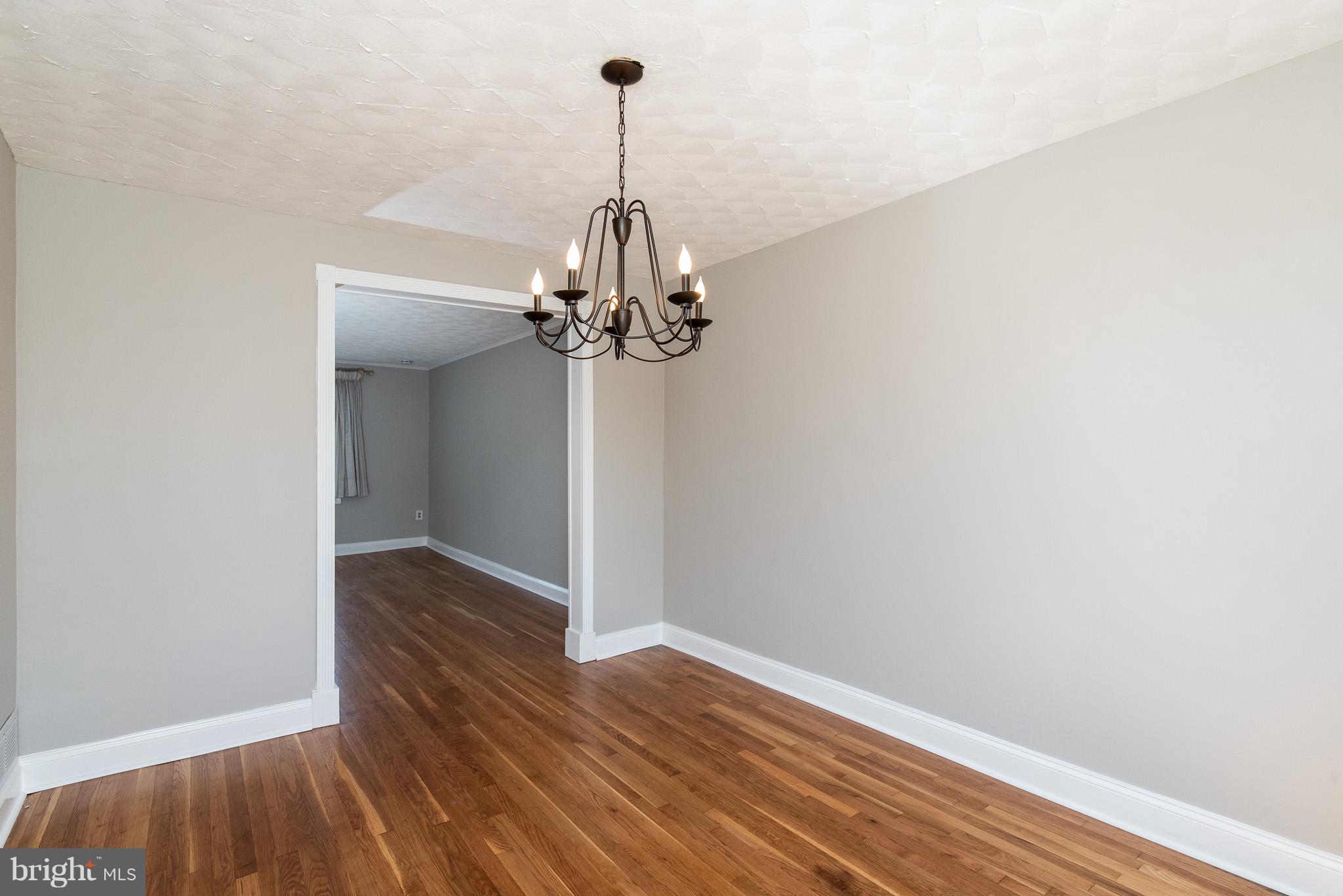 8171 Kavanagh Road Baltimore, MD 21222 - Photo 7 of 30 Dining Room