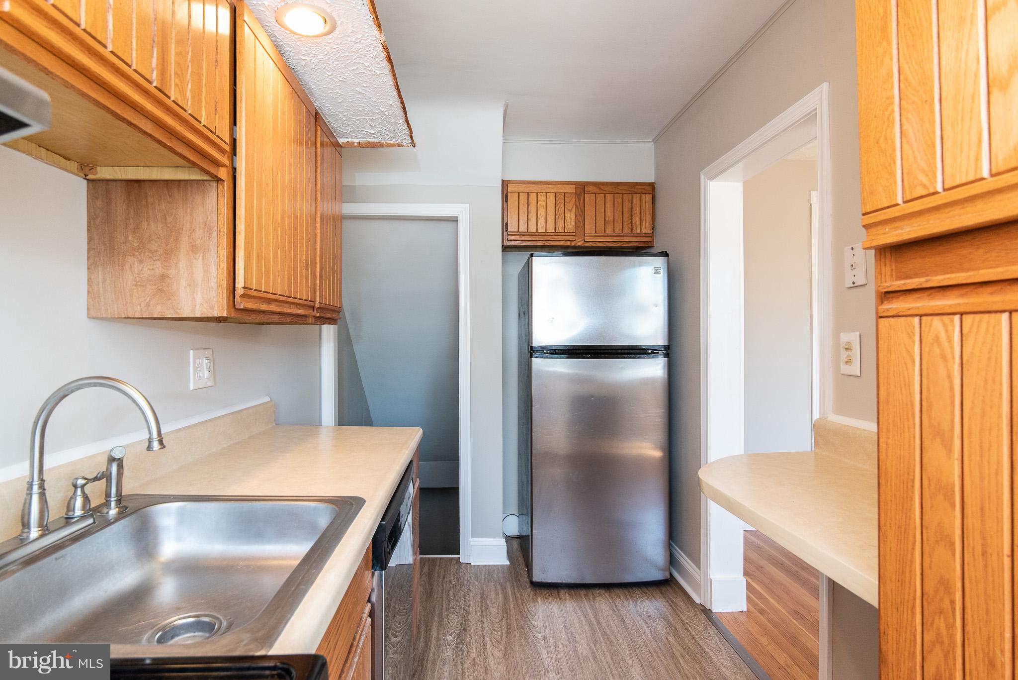 8171 Kavanagh Road Baltimore, MD 21222 - Photo 10 of 30 Kitchen