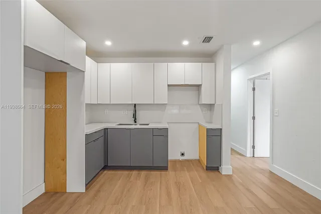 $499,900 | 661 Northwest 191st Street, Miami Gardens, FL 33169