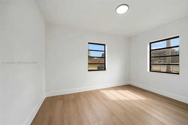 $499,900 | 661 Northwest 191st Street, Miami Gardens, FL 33169