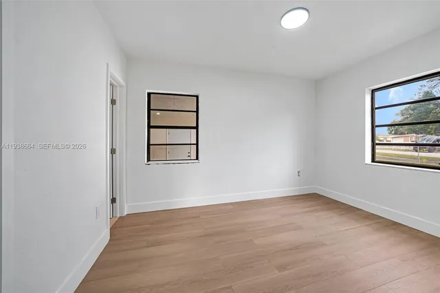 $499,900 | 661 Northwest 191st Street, Miami Gardens, FL 33169