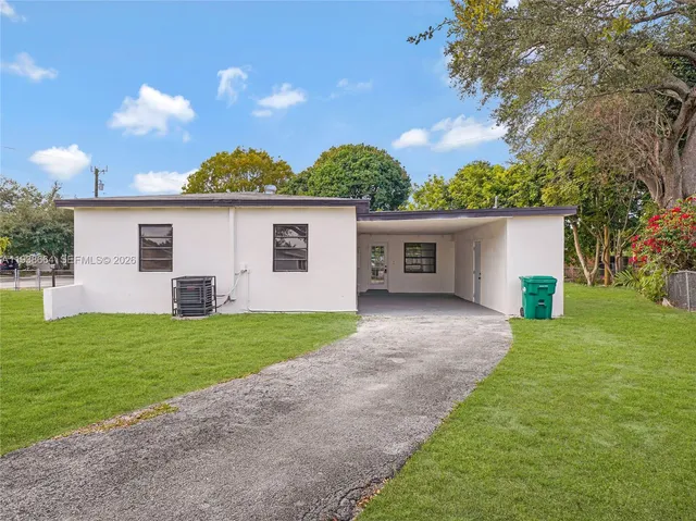 $499,900 | 661 Northwest 191st Street, Miami Gardens, FL 33169