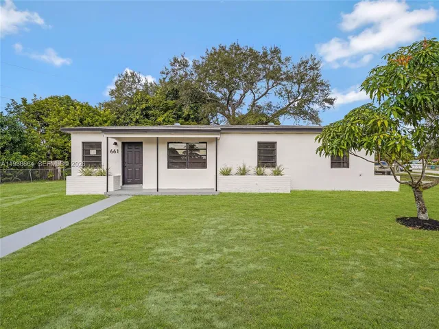 $499,900 | 661 Northwest 191st Street, Miami Gardens, FL 33169