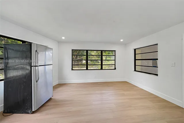 $499,900 | 661 Northwest 191st Street, Miami Gardens, FL 33169