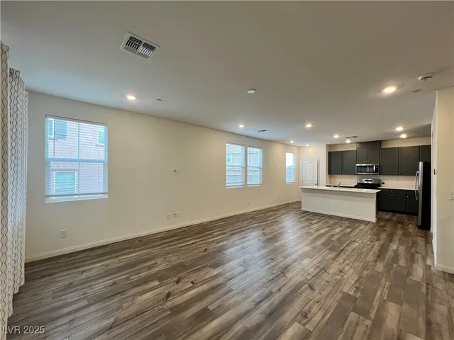 $2,100 | 2824 Abrantes Place, Henderson, NV 89044