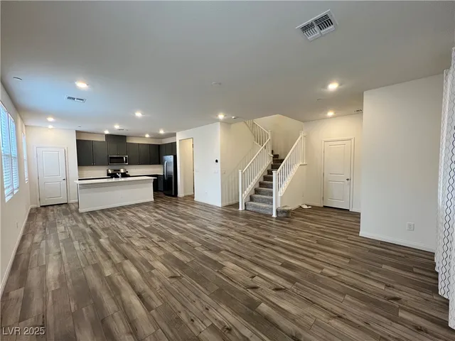 $2,100 | 2824 Abrantes Place, Henderson, NV 89044