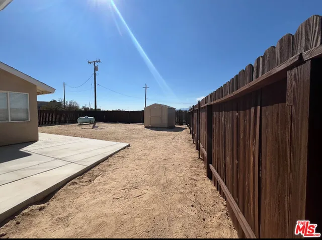 $305,000 | 21745 Upton Drive, California City, CA 93505