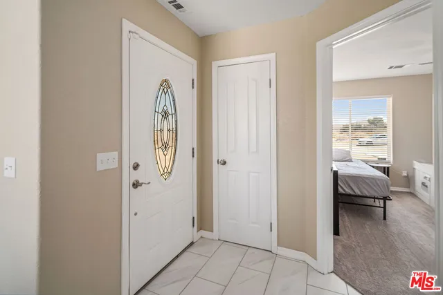 a view of a livingroom with a dinning area
