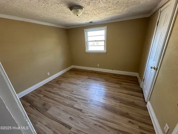$179,900 | 17180 Barnes Drive, Laurinburg, NC 28352