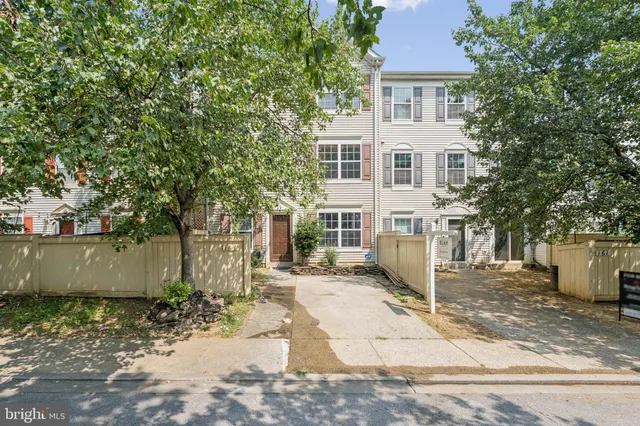 $349,900 | 163 Heathfield Drive, Frederick, MD 21702