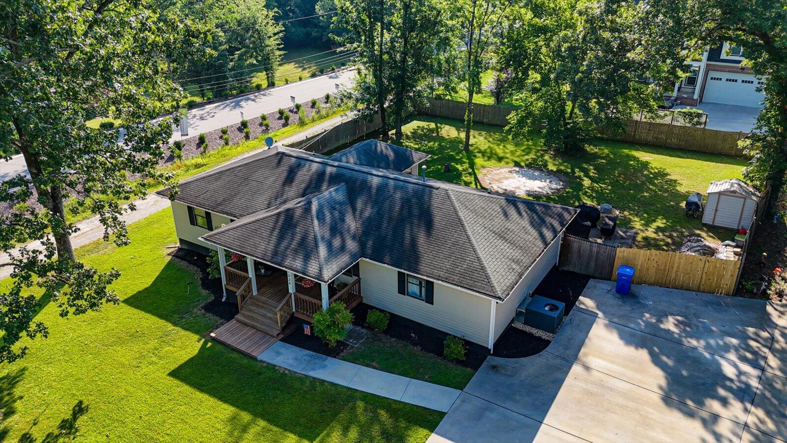 1034 Givens Road Chattanooga, TN 37421 - Photo 4 of 34 36-1034 Givens Rd-36