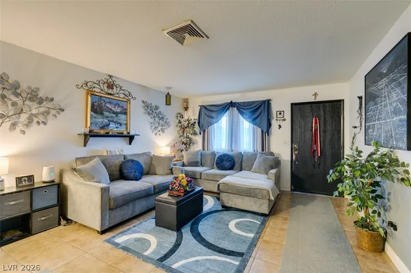 $472,000 | 1911 Red Sand Court, Henderson, NV 89002