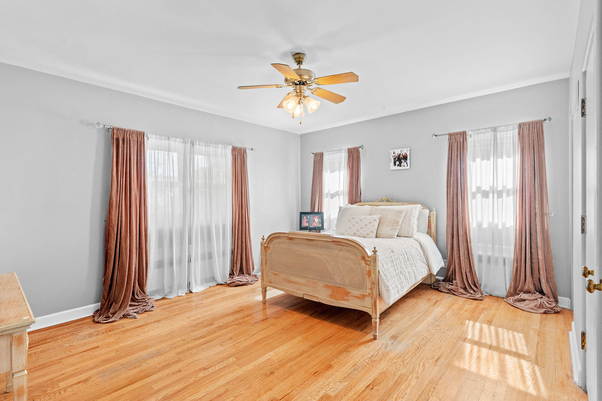 826 East Portland Street Springfield, MO 65807 - Photo 19 of 34 FrameandFocus_Portland-25