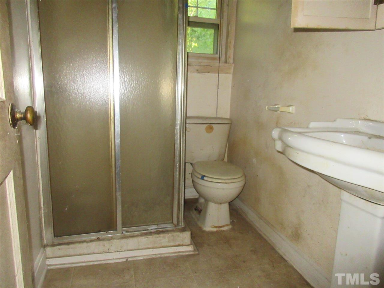 1134 Thompson Road Durham, NC 27704 - Photo 12 of 15 Gallery Image 12