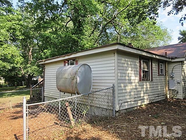 1134 Thompson Road Durham, NC 27704 - Photo 5 of 15 Gallery Image 5