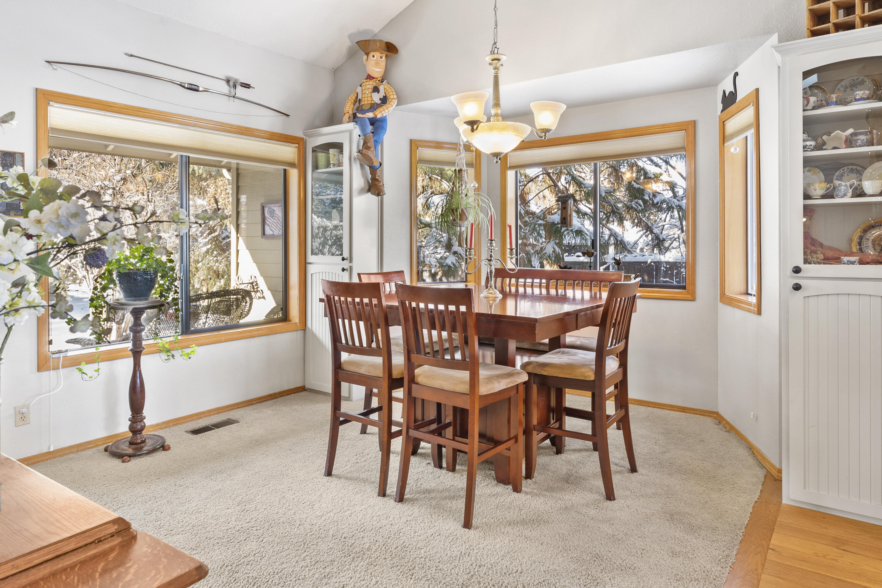 61202 Ladera Road Bend, OR 97702 - Photo 11 of 35 DSC01233