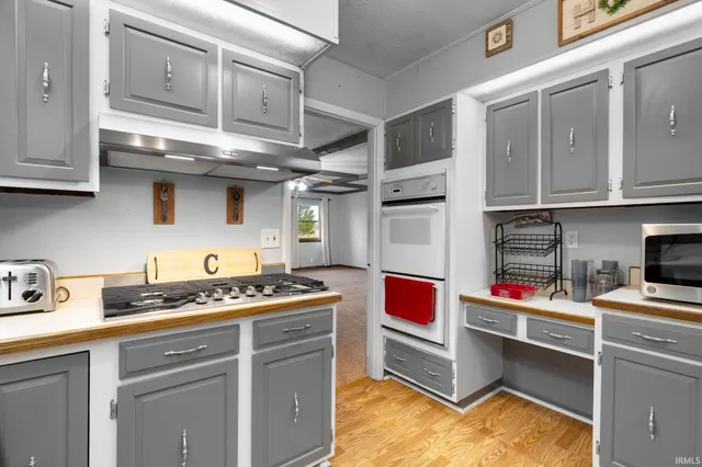 $285,000 | 5790 East Glenn Arrow Drive, Monticello, IN 47960